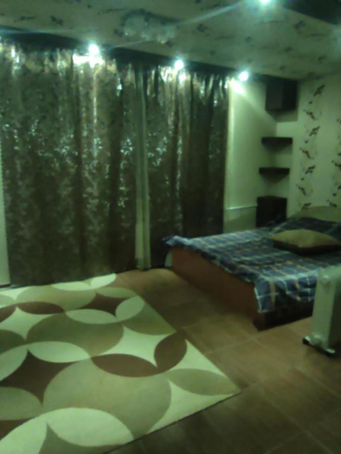 Eaa Apartment Tiraspol Bagian luar foto